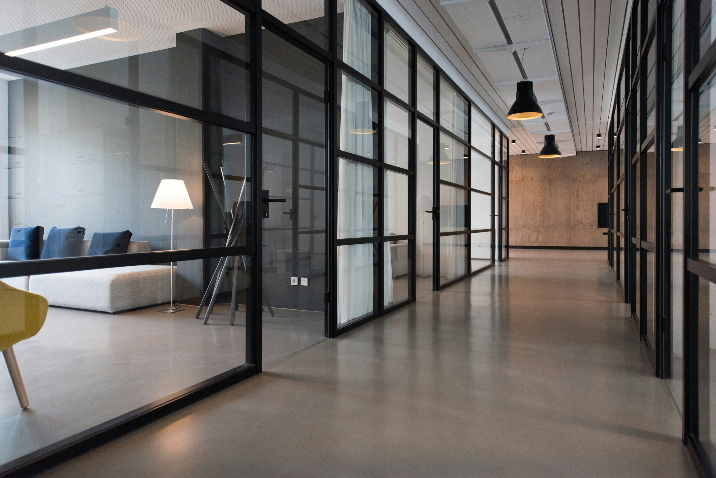 Elevate your Houston commercial space with a spotless shine